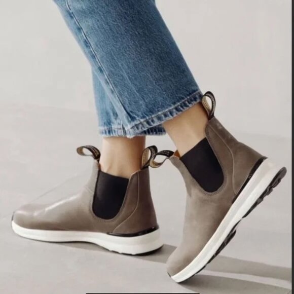Blundstone 2141 Sneaker Chelsea Ankle Boots US W 9.5 / M 7.5 Dusty Grey Black - Picture 1 of 13
